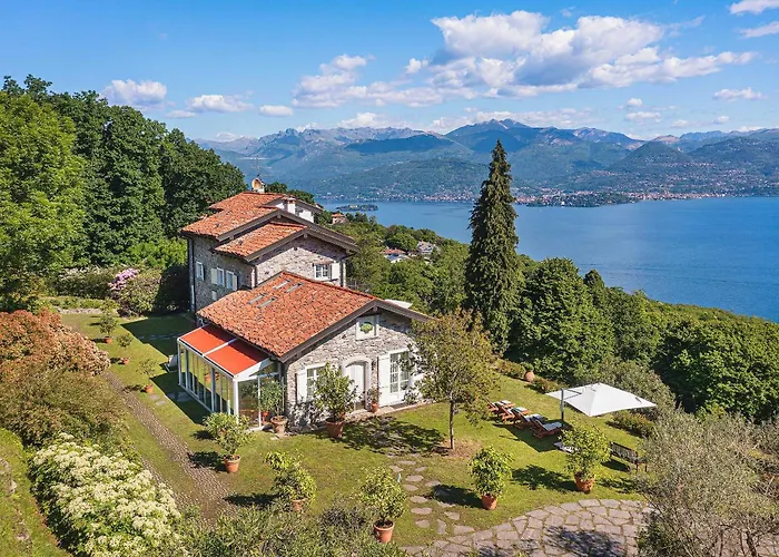 Villa Sunny With Pool & Views! Poggio Al *
