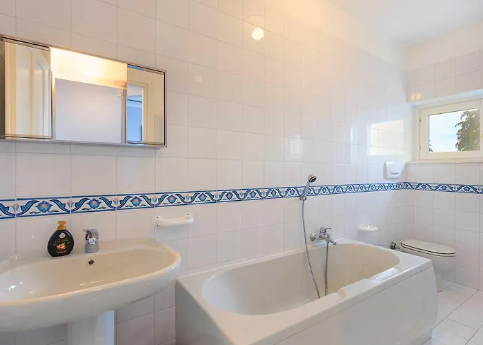 Villa Sunny With Pool & Views! Poggio Al *